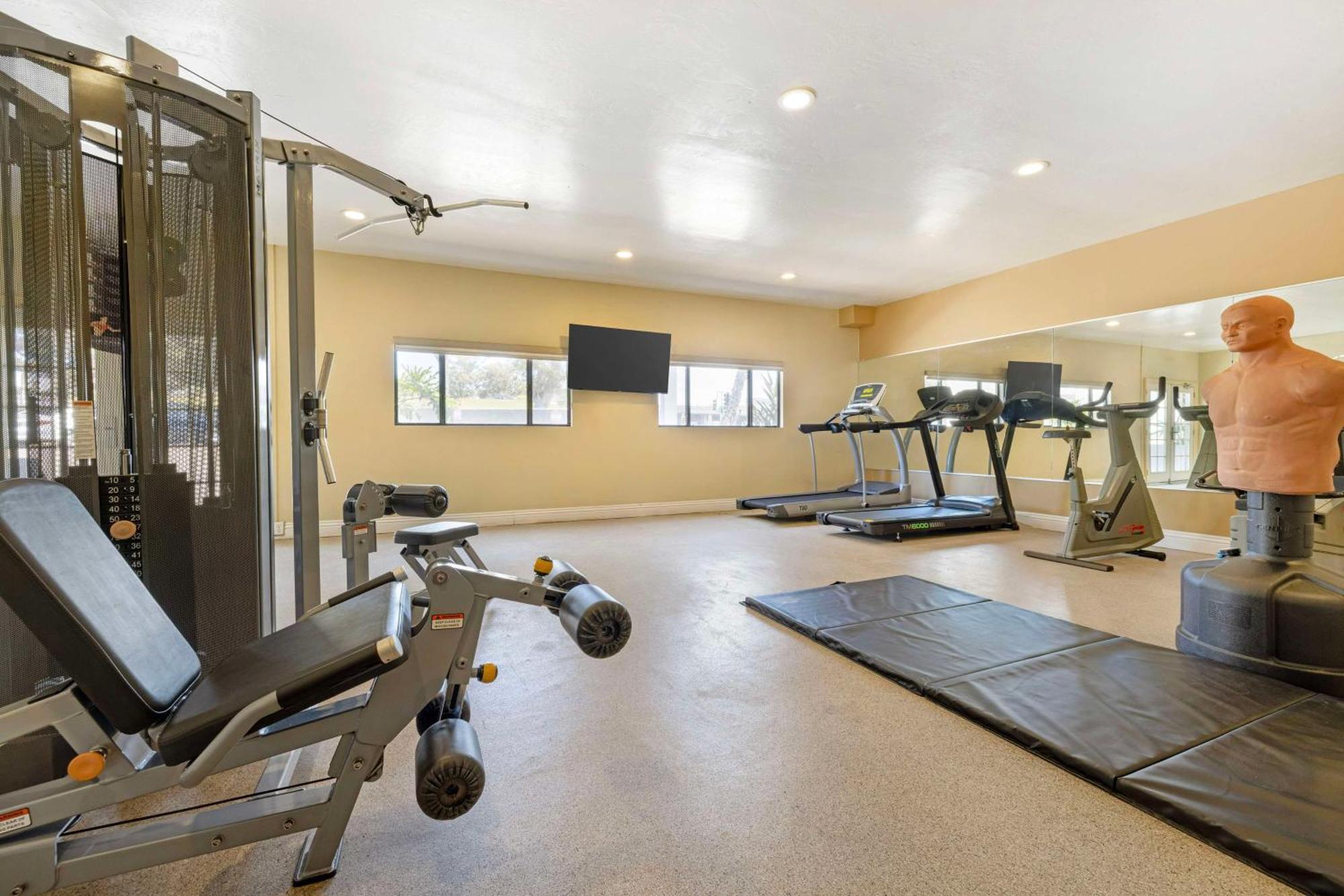 Best Western Oceanside Inn Екстериор снимка