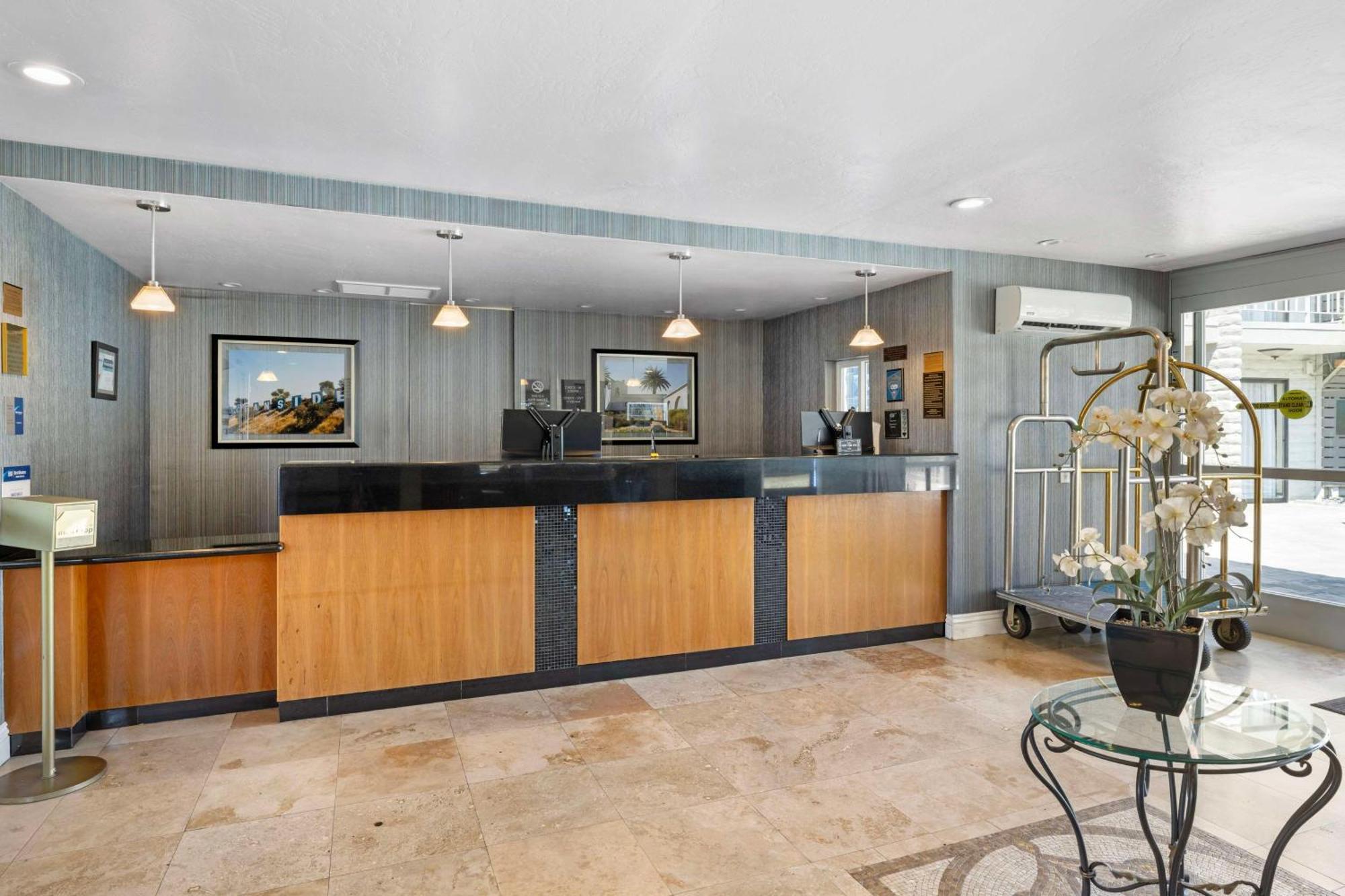 Best Western Oceanside Inn Екстериор снимка