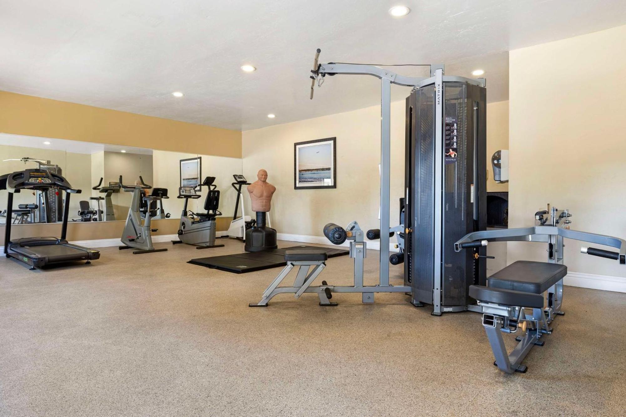 Best Western Oceanside Inn Екстериор снимка