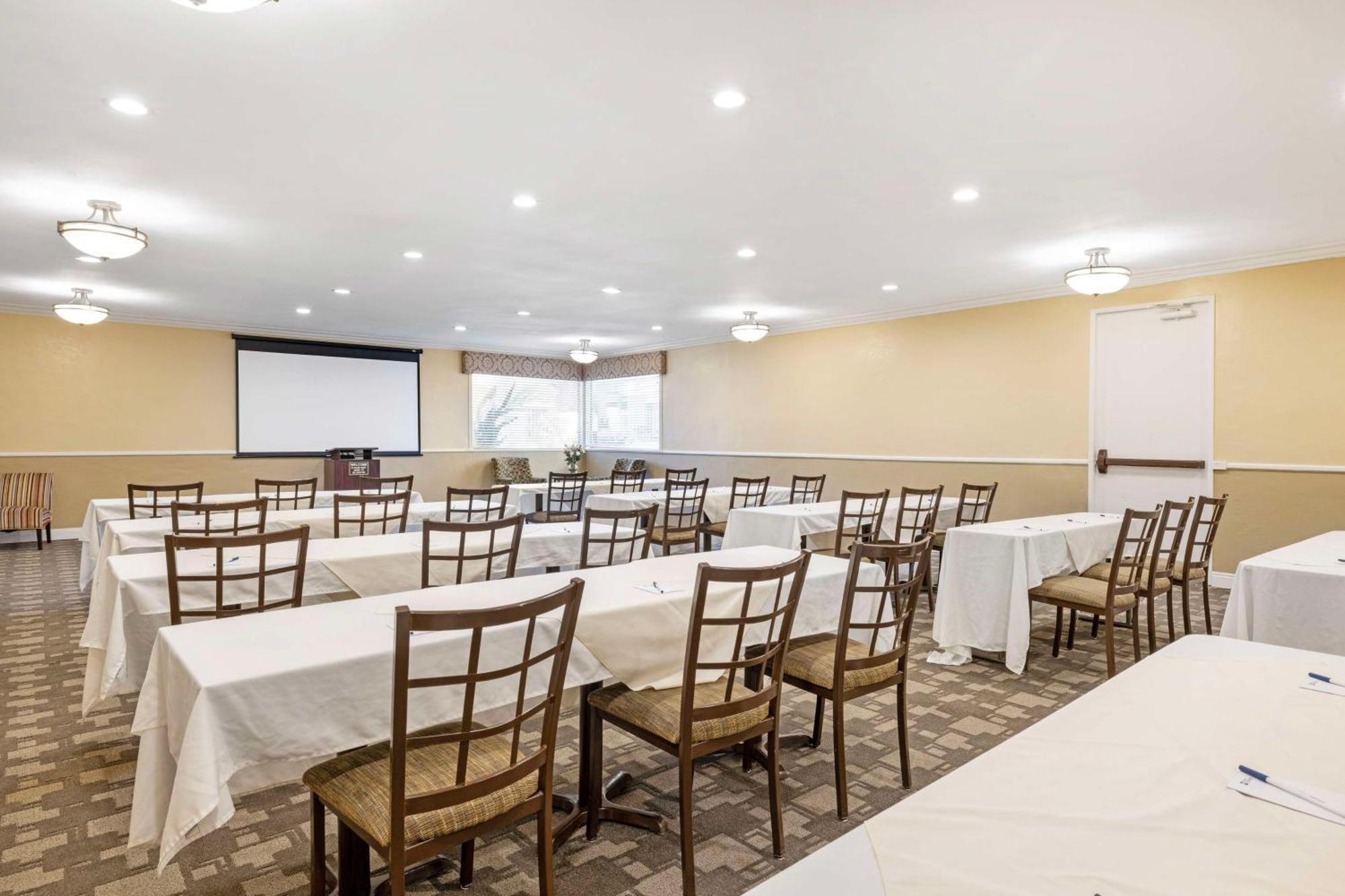 Best Western Oceanside Inn Екстериор снимка